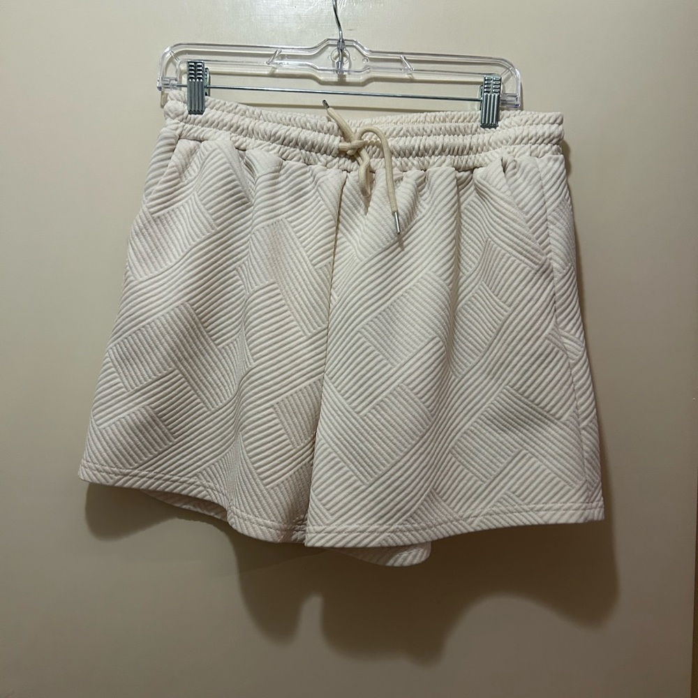 Amazon Women's High Waist Textured Shorts - Beige